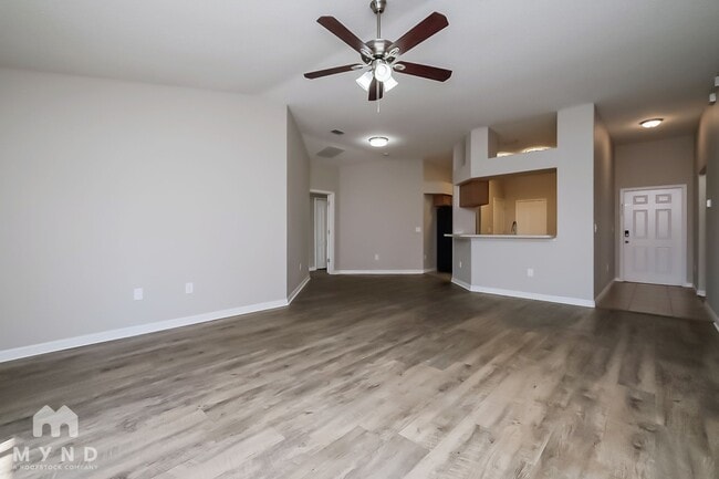 Photo - 8133 Alamosa Wood Ave