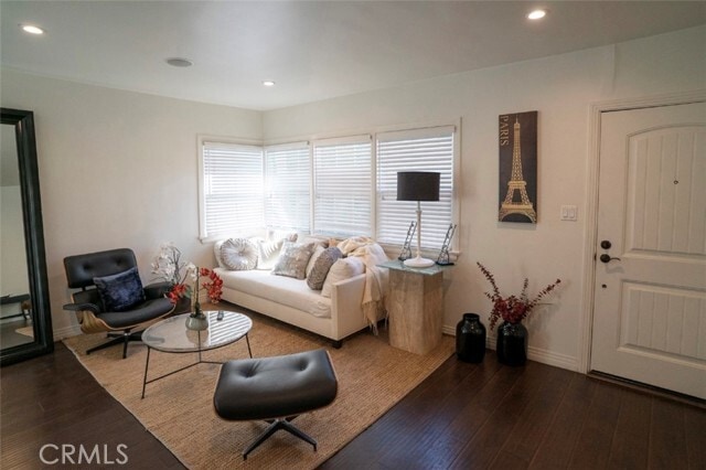 Photo - 3314 Barham Blvd