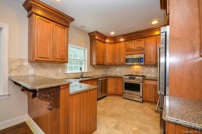 Photo - 404 Columbus Ave