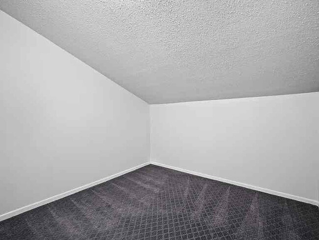 Photo - 1051 NW Greenwood St