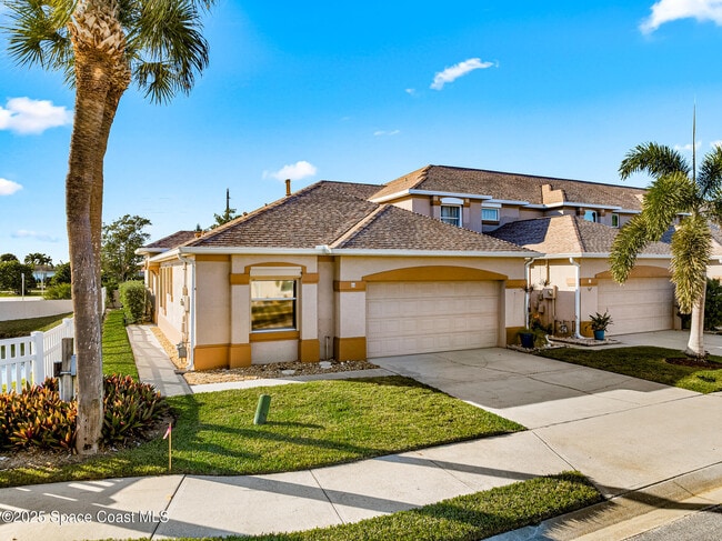 Photo - 44 Sorrento Ct