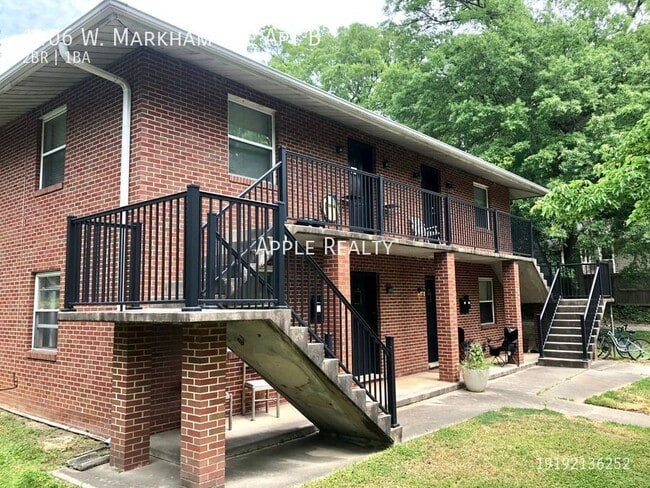 Photo - 1406 W Markham Ave