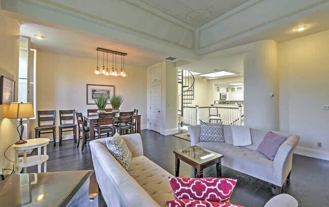 Photo - 230 Marlborough St Condo