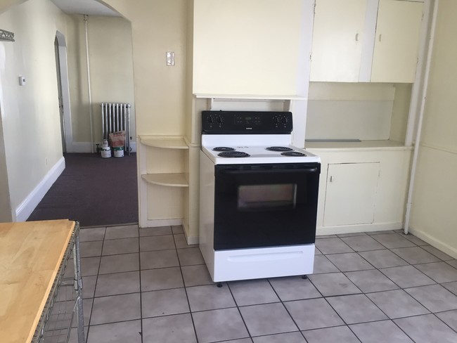 Photo - 103 Main St Unit 1L