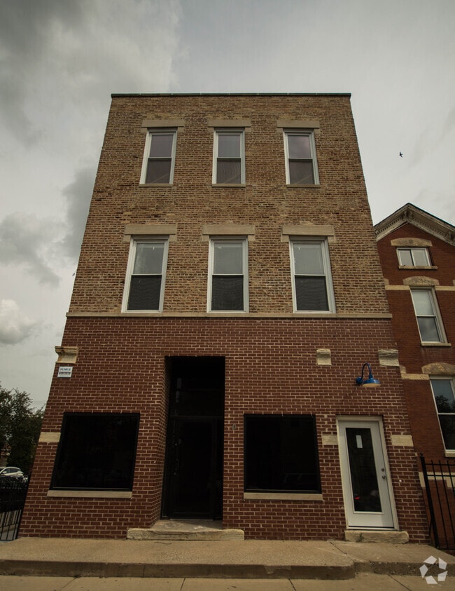 Building Photo - 1750 W 21st Pl Unit 2 Rental