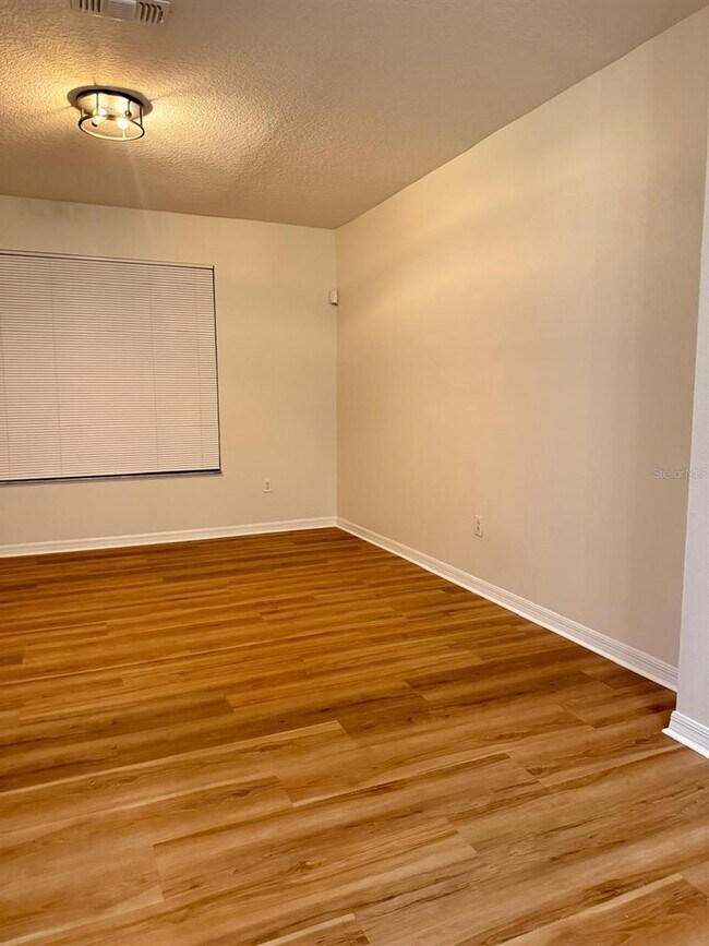 Photo - 4132 Hunters Park Ln