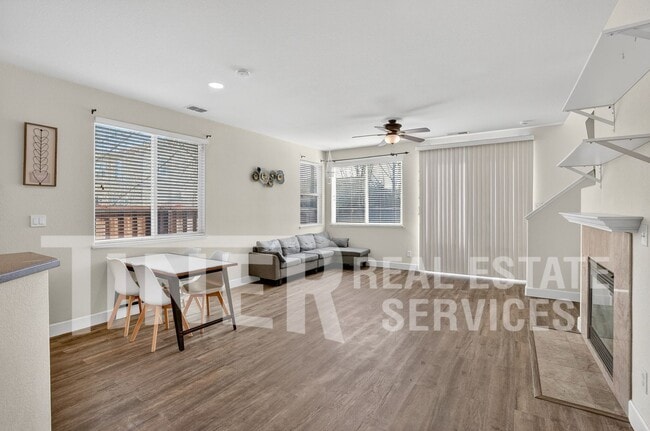 Photo - 5 Outer Banks Pl