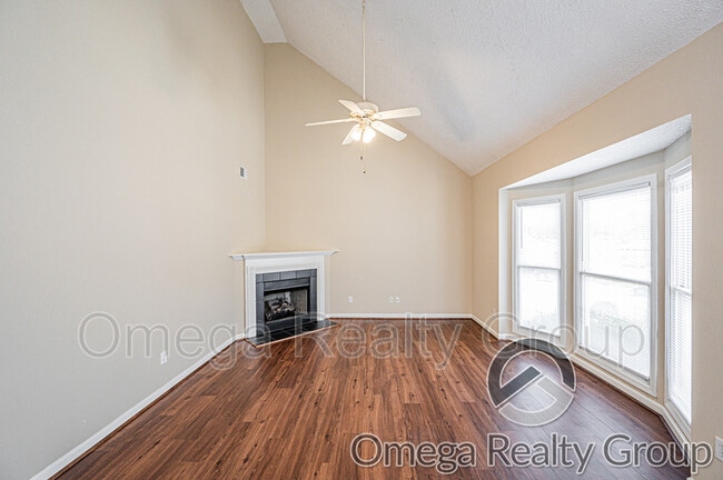 Photo - 5165 Falling Creek Ln