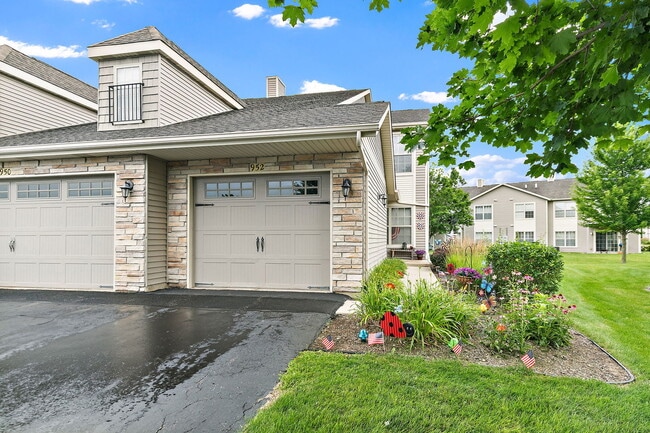 Building Photo - 952 Arvle Cir Unit 952