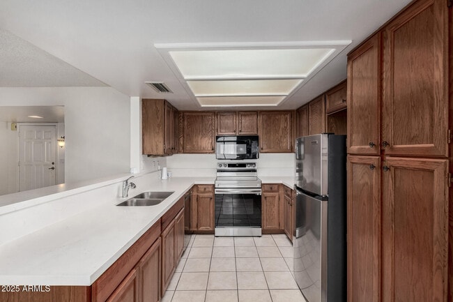 Photo - 19095 N 97th Ln