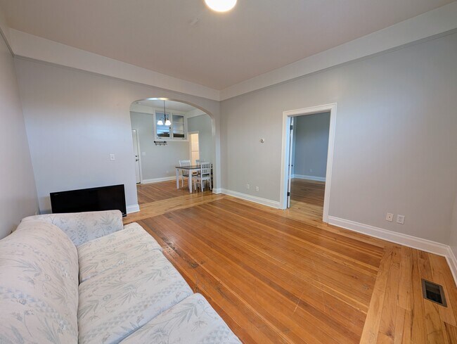 Photo - 14 S State St Unit A