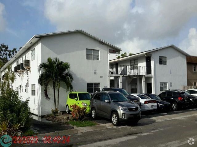 Building Photo - 2830 Fillmore St Unit 16 Rental