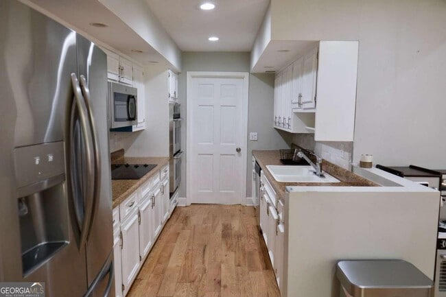 Photo - 37 Willow Glen NE