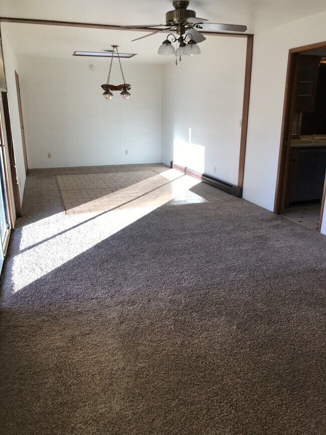 Photo - 205 Daley Dr