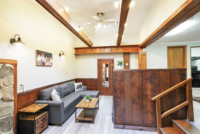 Photo - 72 Faulkner Rd Unit ID1308955P