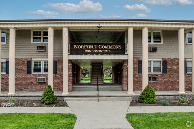 Entrance - Norfield Commons Condominiums