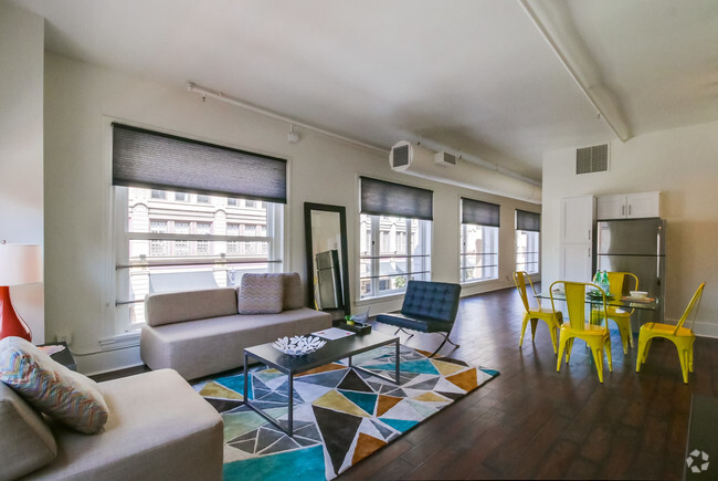 Renovated apartments - Viridian Lofts