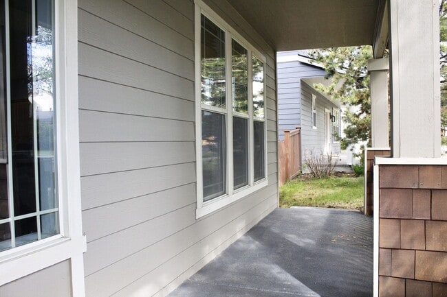 Photo - Gorgeous NW home with 3 primary suites 3.5 bathrooms and a fully fenced backyard!