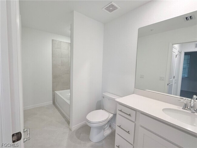 15285 Grn Acrs Ave Unit 415