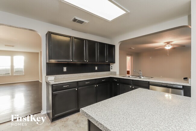 Photo - 11019 Forest Shower