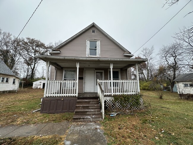 Building Photo - 1905 Griggs St