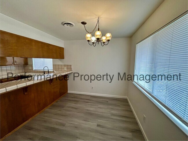 Photo - 239 W China Grade Loop Unit B