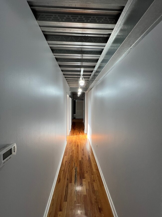 Photo - 1910 S Indiana Ave Unit 614