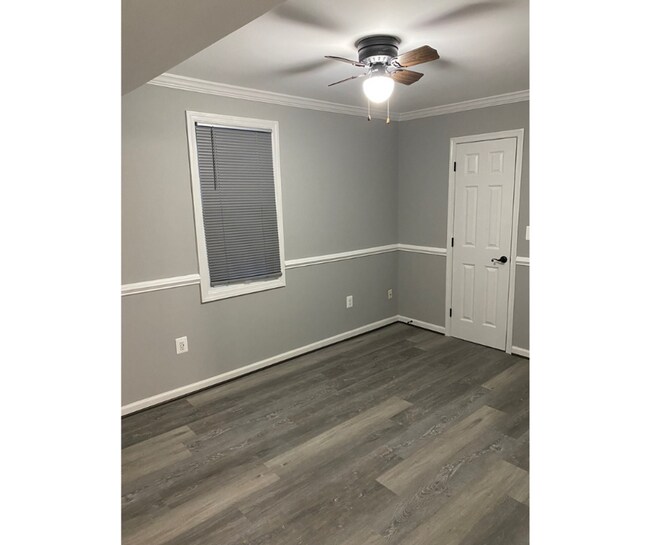 Photo - 15 Village Rd Unit 10 W/Bath Available $950