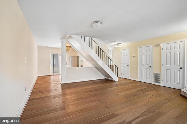 Photo - 13505 Coates Ln