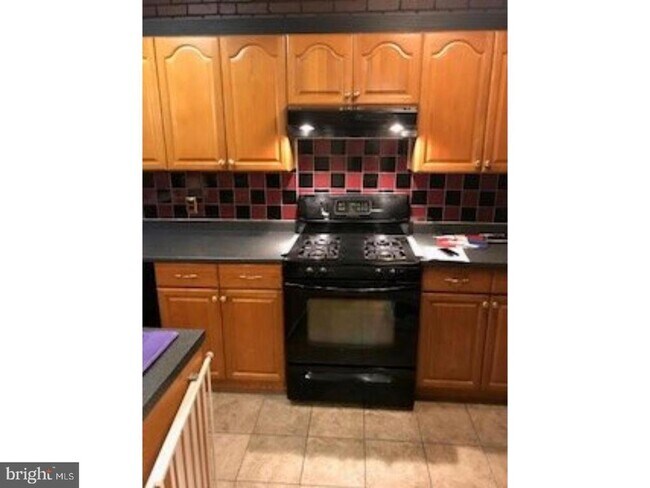 Photo - 5149 Arbor St