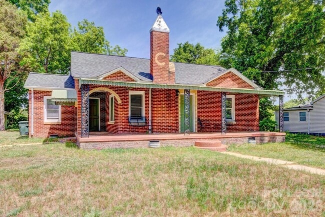 Photo - 1006 Delview Rd