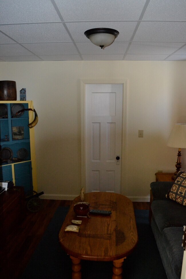 Photo - 553 Main St Unidad C