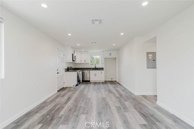Photo - 7732 Etiwanda Ave
