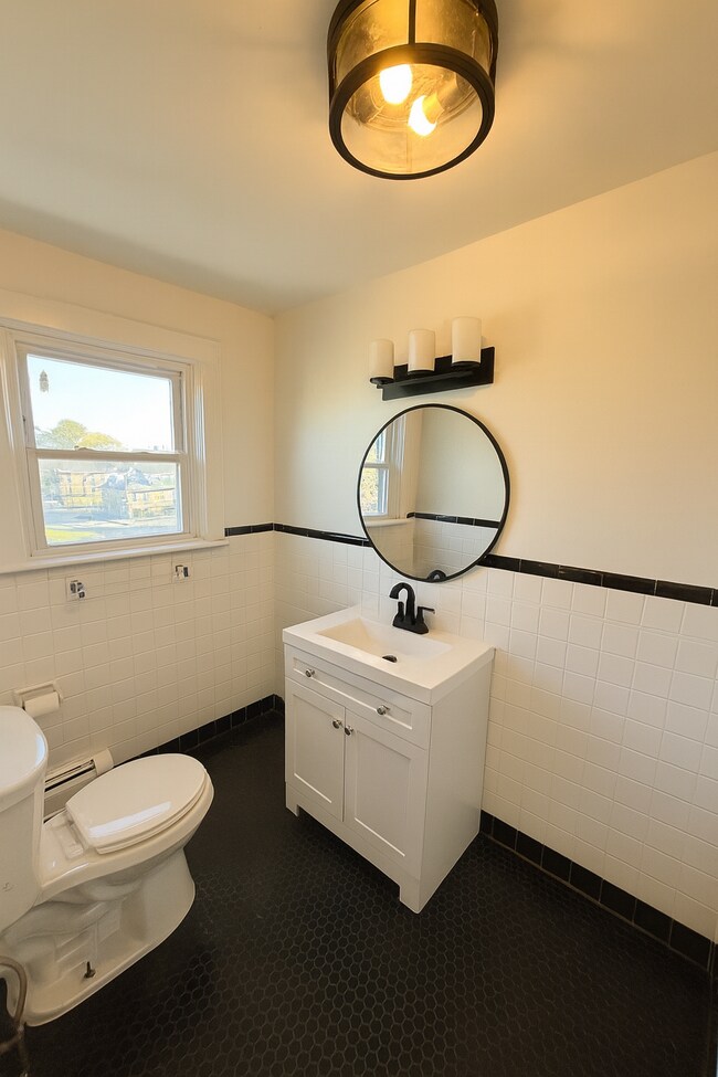 Photo - 95 Stanton Ave Unidad 3