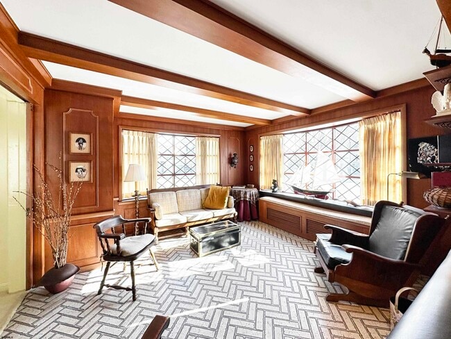 Photo - 7401 Ventnor Ave