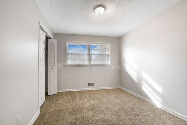 Photo - 4341 Charlotte Ann Dr