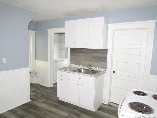 Photo - 93 E Elm St Unit U2