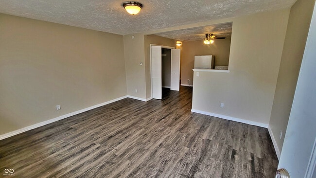 Photo - 621 N Oxford St