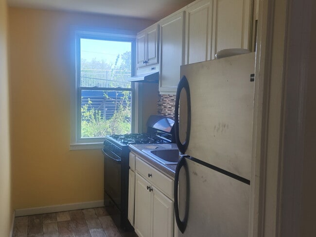 Photo - 18 Corbin Ct Unit #2