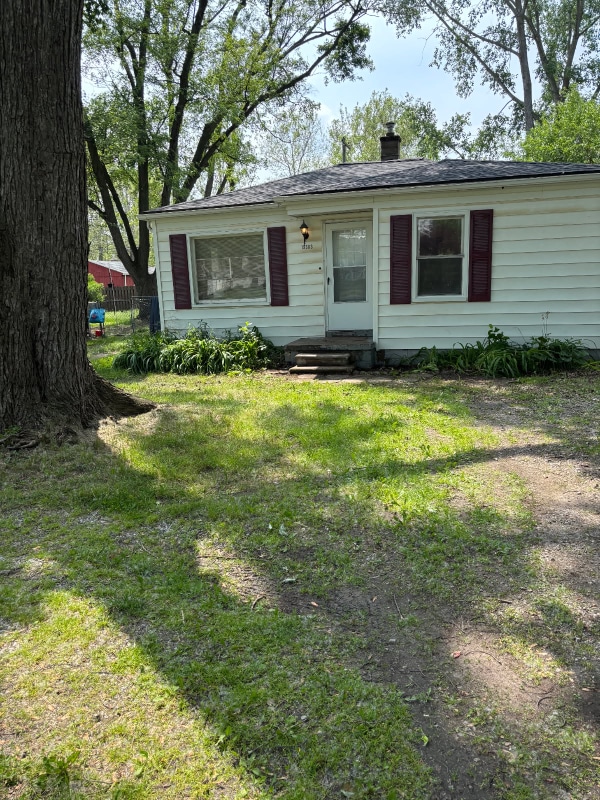Photo - 19383 Inkster Rd House