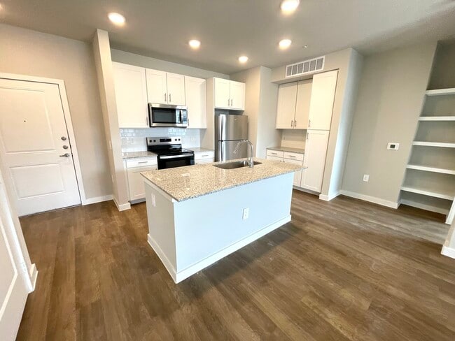 Photo - 1325 Choate Pkwy Unidad 9102