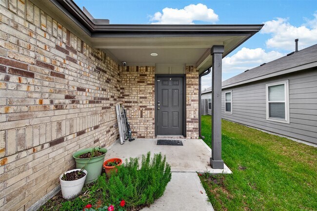 Photo - 10411 Meadow Saffron Dr