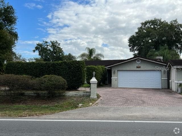 Building Photo - 2615 S Crystal Lake Dr Rental