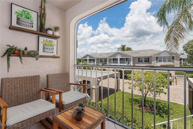 Photo - 829 Tanbark Dr Unidad 202