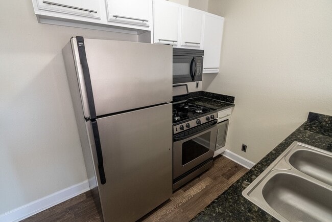 Photo - 700 S. Berendo Ave