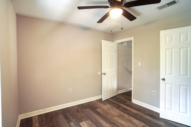 Photo - 123 Alabama Ave NW