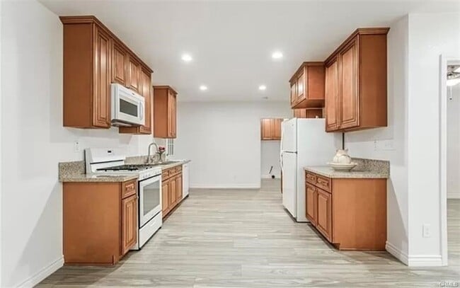 Building Photo - 1114 Beryl Ave Rental
