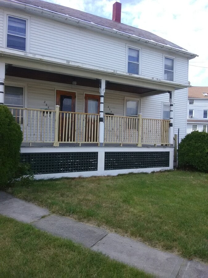 Photo - 233 Columbian Ave
