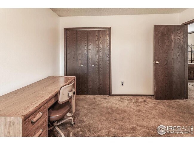 Photo - 701 43rd Ave