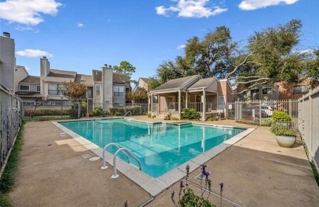 Photo - 6701 Sands Point Dr Unit 82